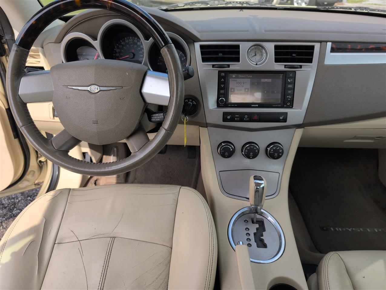 Chrysler Sebring  2010