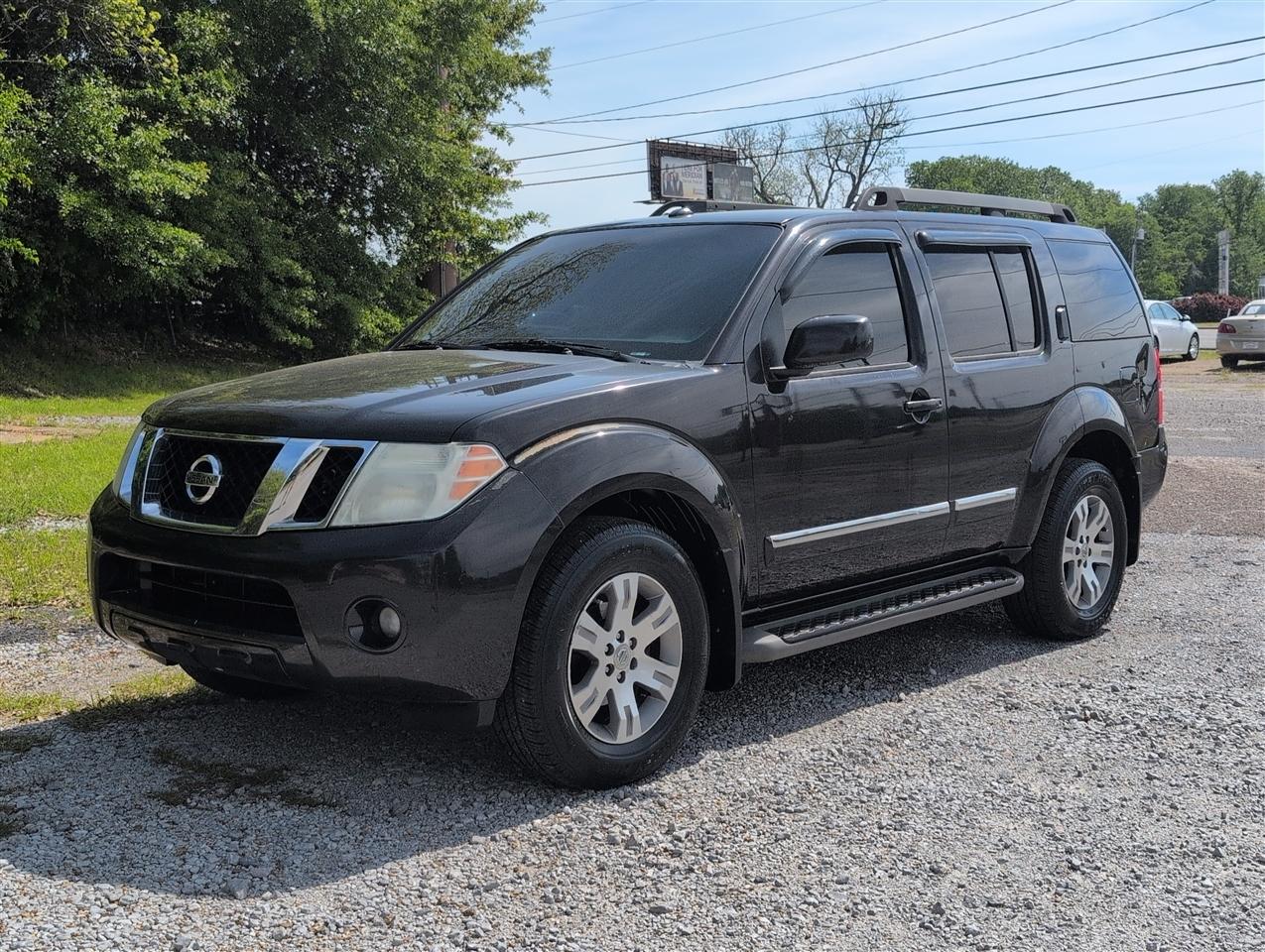 2011 Nissan Pathfinder Silver Edition