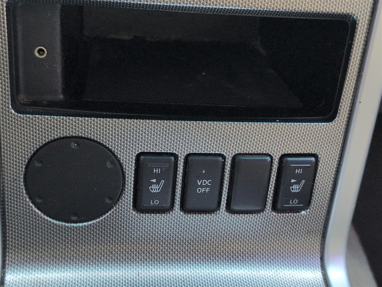 Nissan Pathfinder  2011