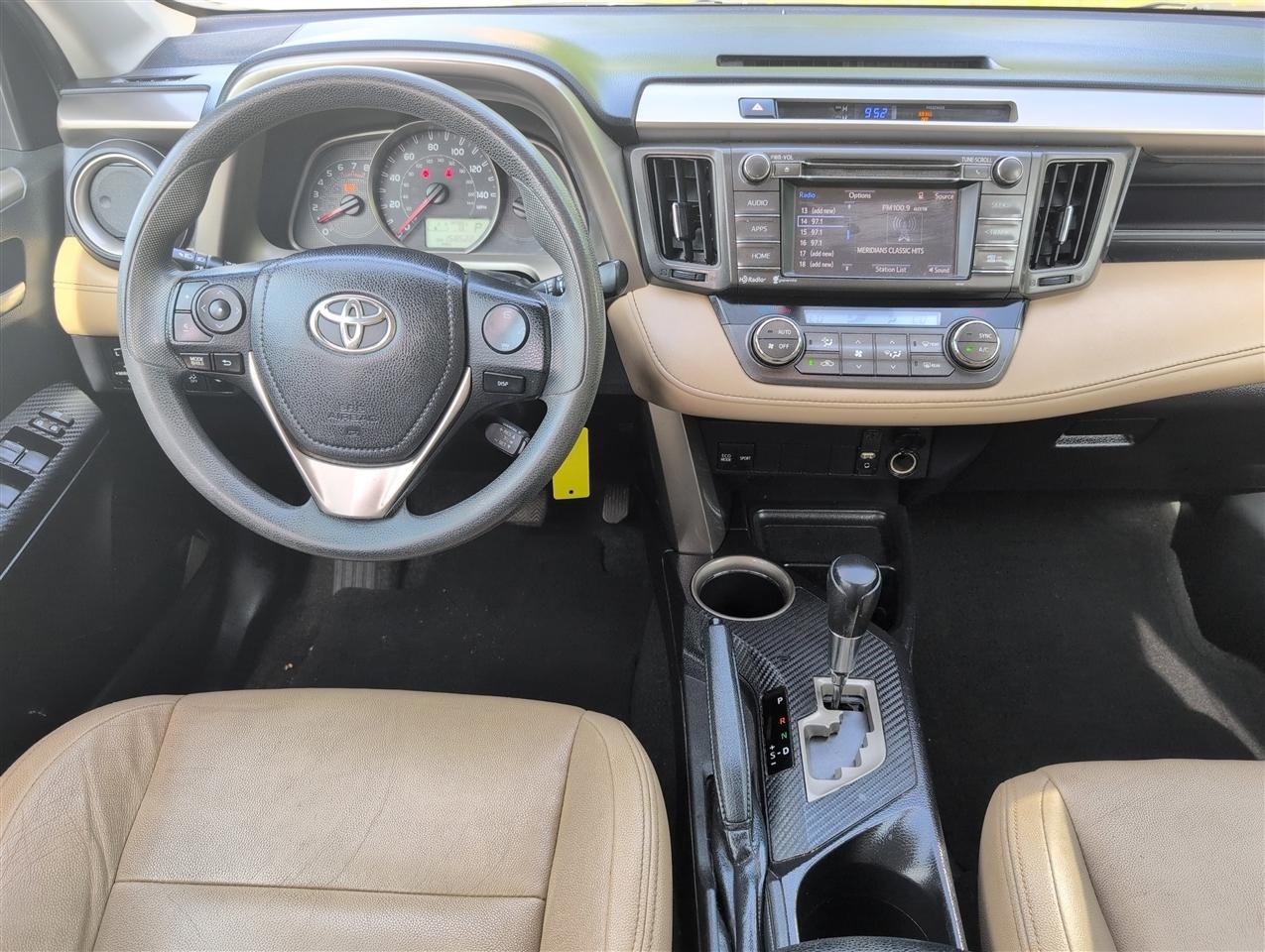Toyota RAV4  2015