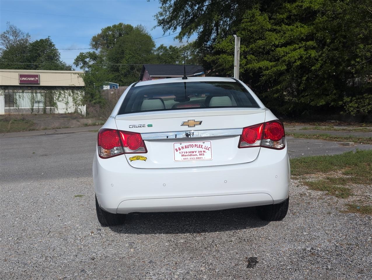Chevrolet Cruze  2012