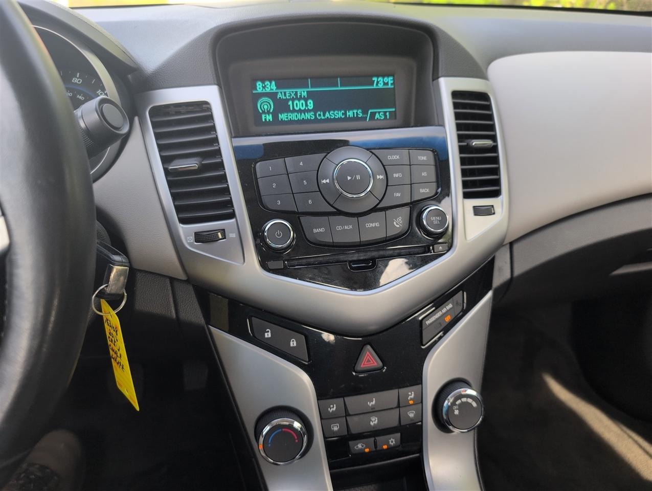 Chevrolet Cruze  2012