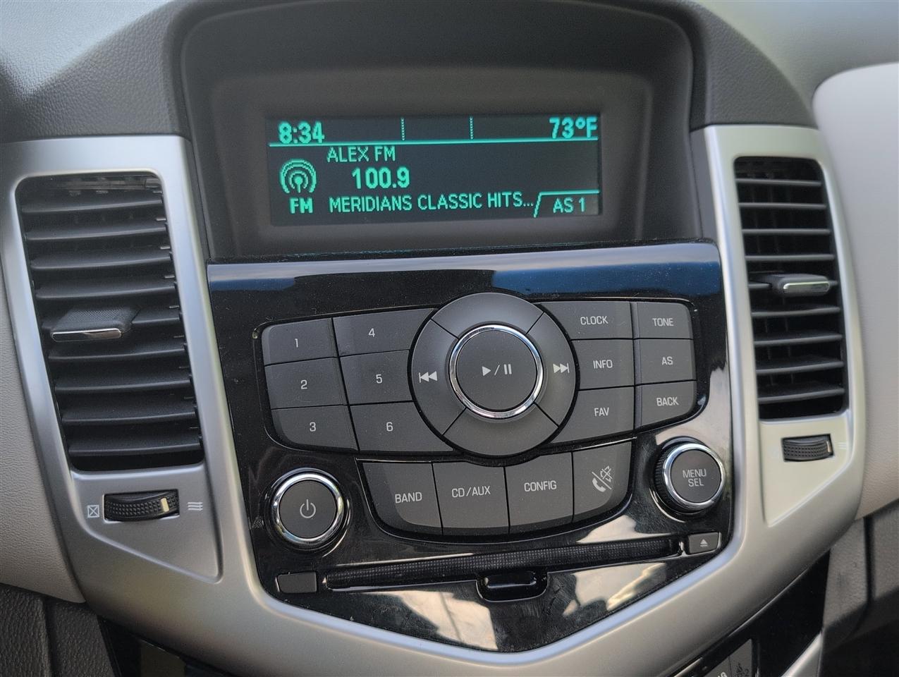 Chevrolet Cruze  2012
