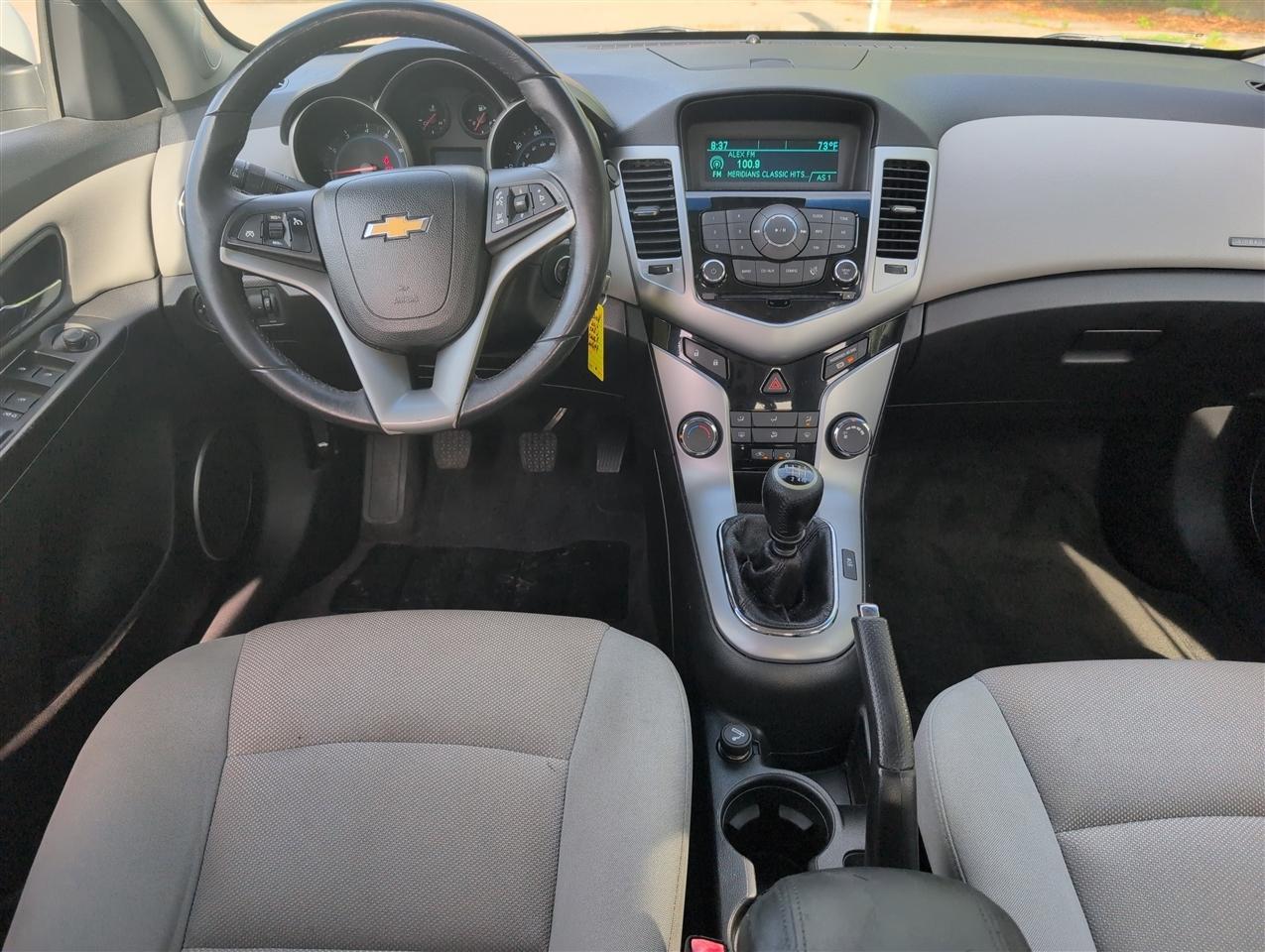 Chevrolet Cruze  2012