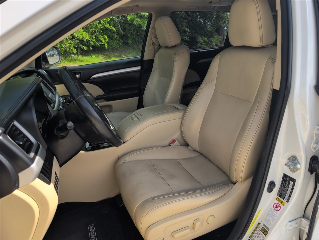 Toyota Highlander  2014