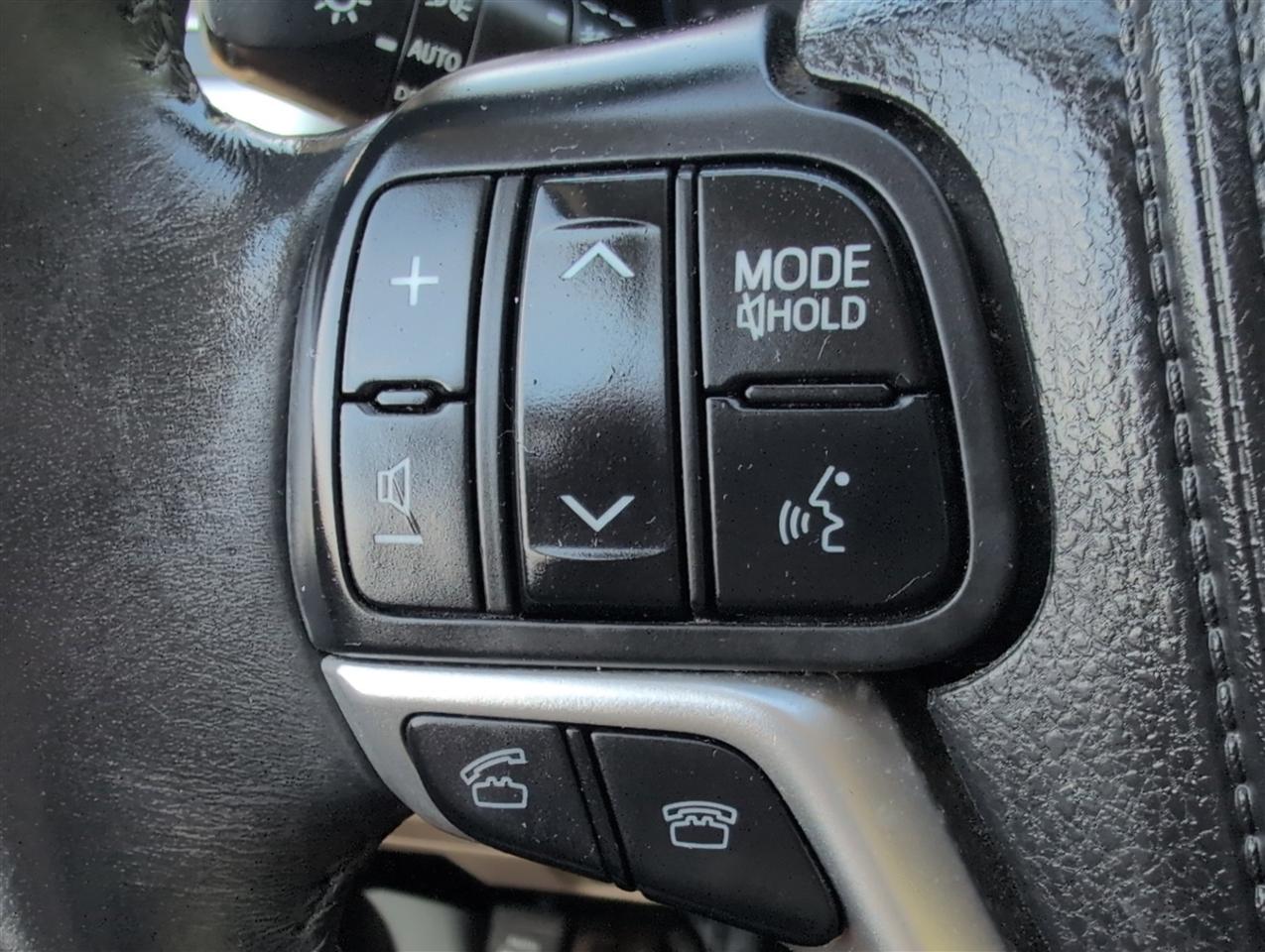 Toyota Highlander  2014