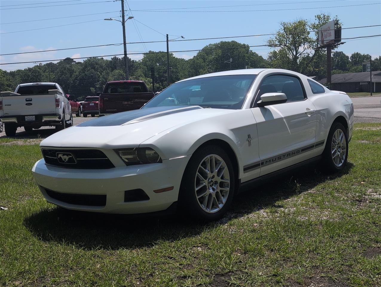 2012 Ford Mustang's photo