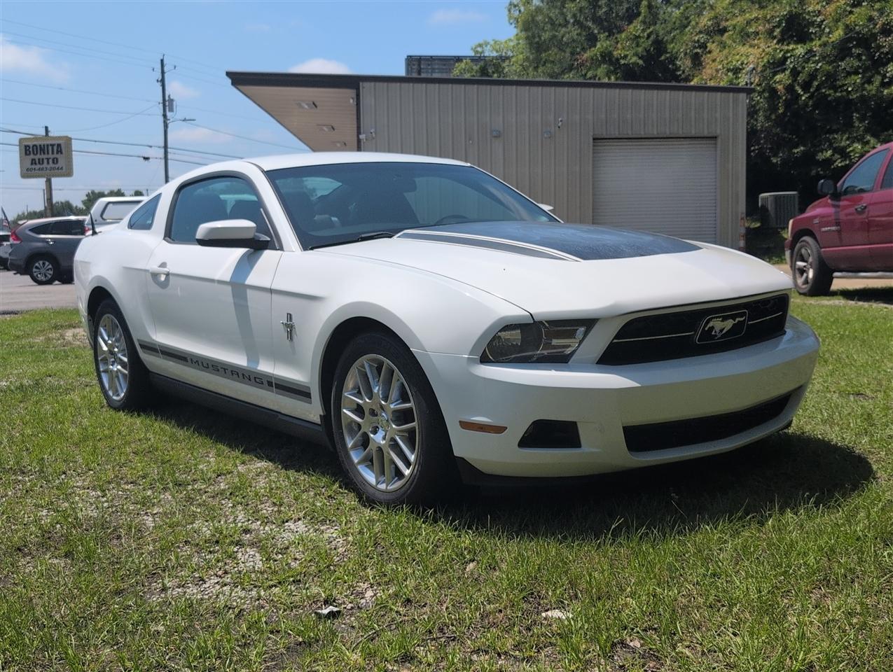 Ford Mustang  2012