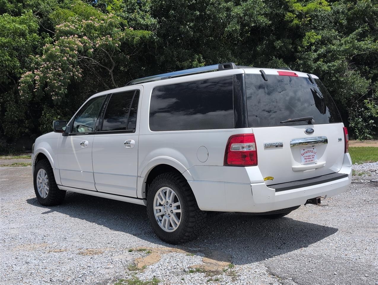 Ford Expedition  2013