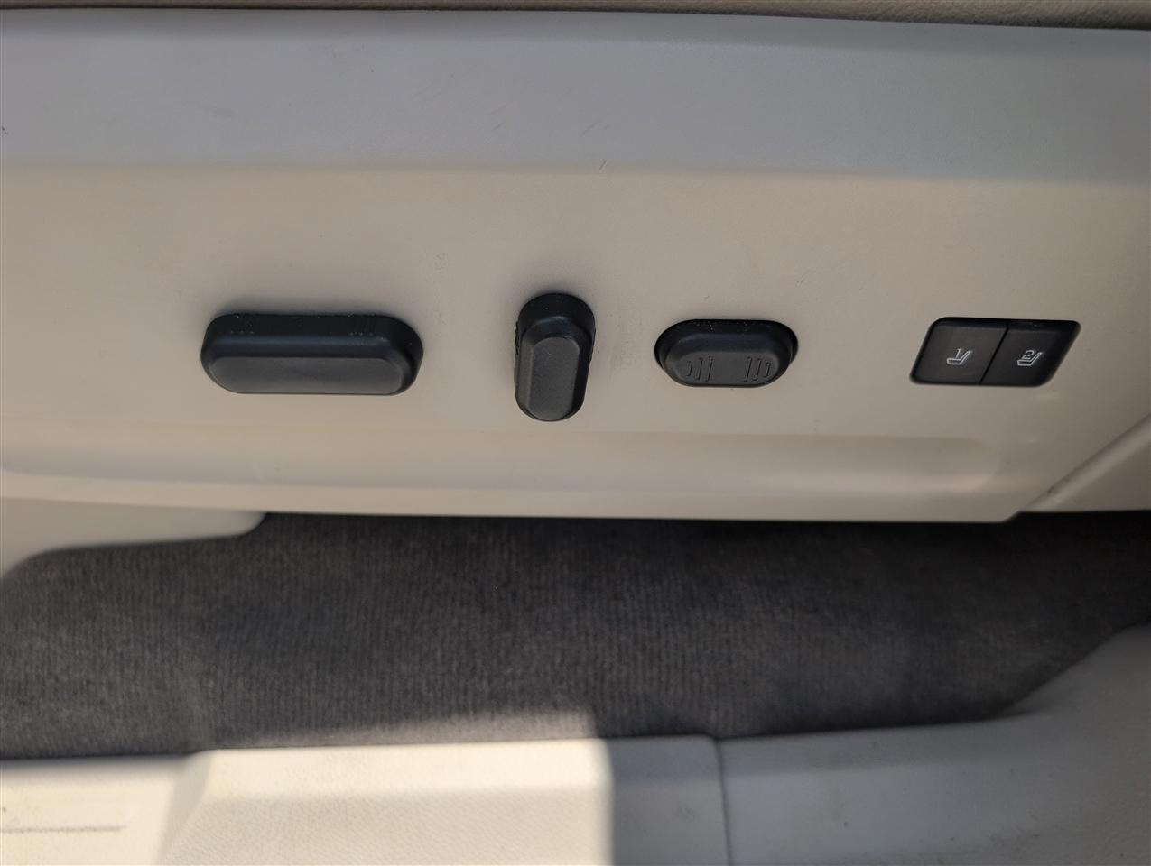 Ford Expedition  2013