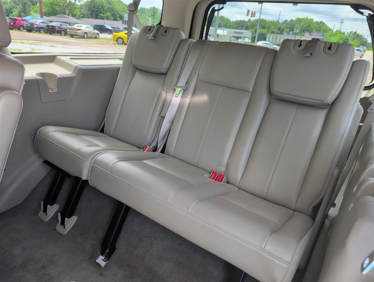 Ford Expedition  2013