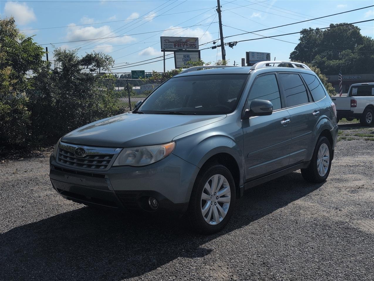 Subaru Forester  2011