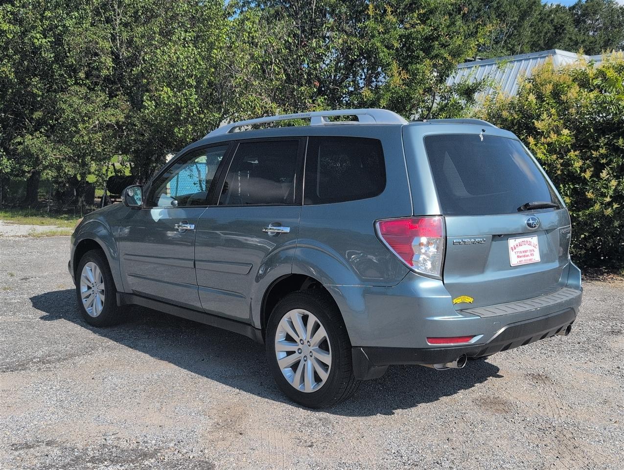 Subaru Forester  2011