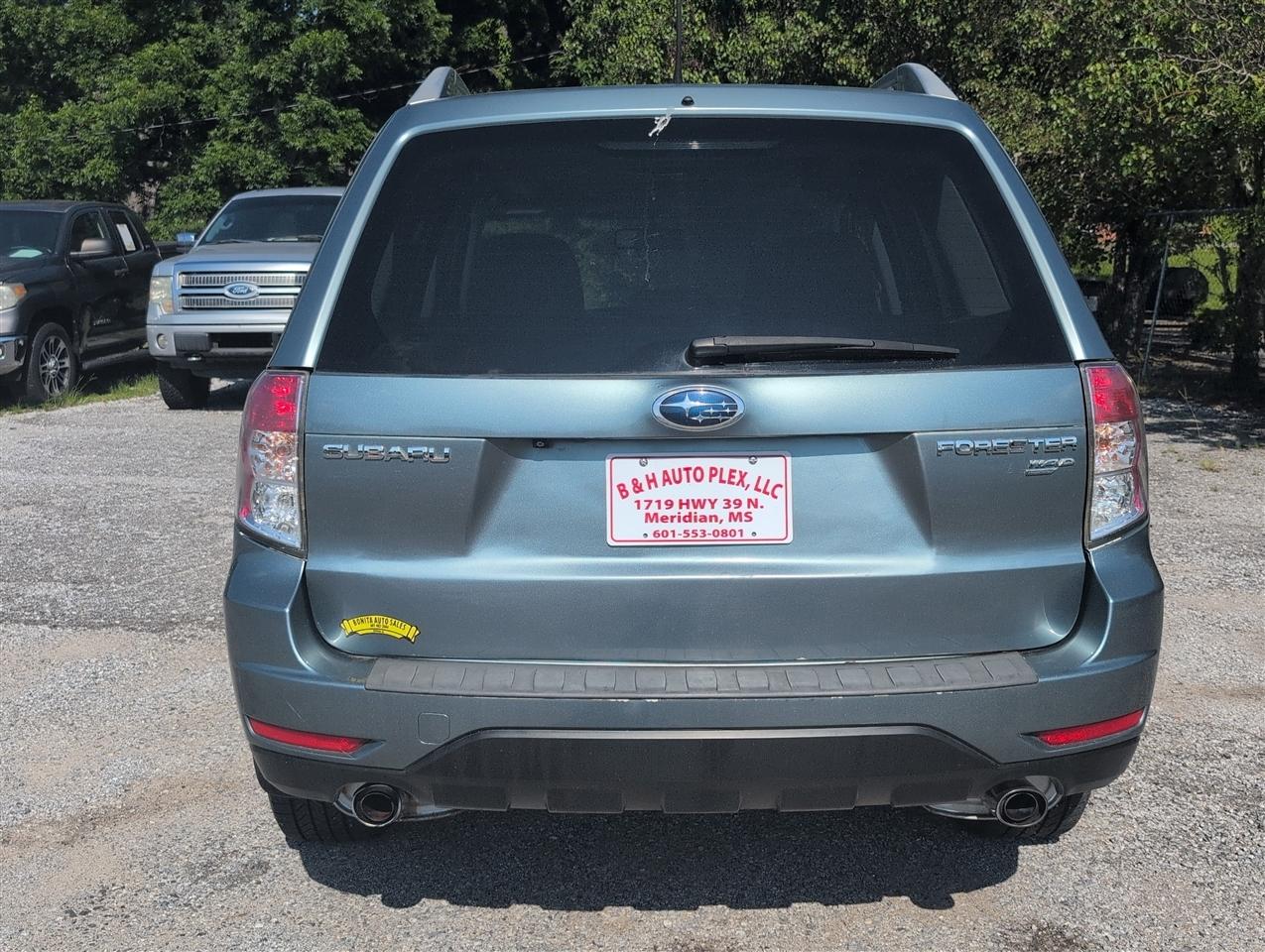 Subaru Forester  2011