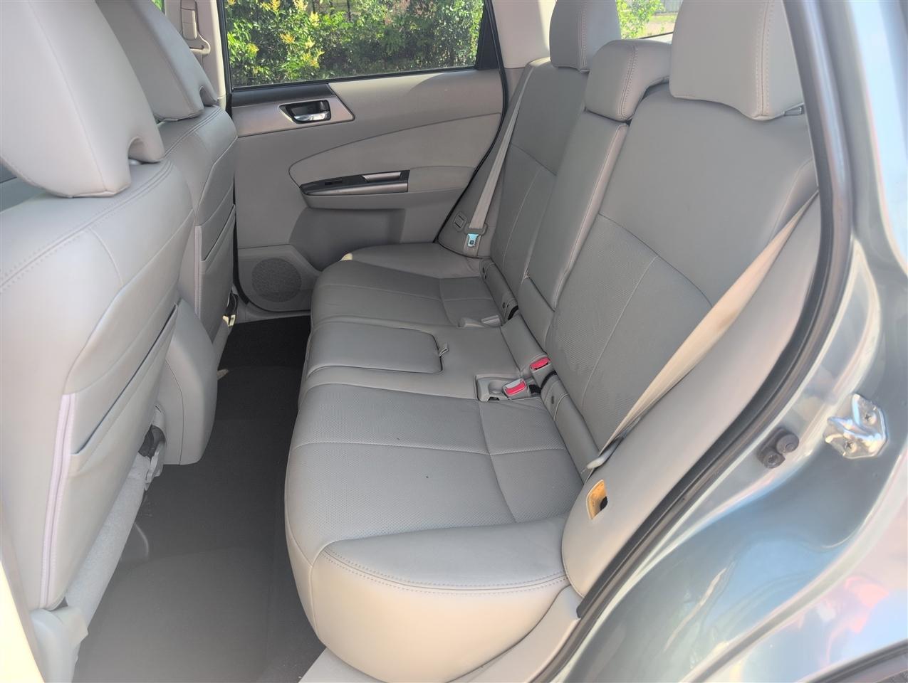 Subaru Forester  2011