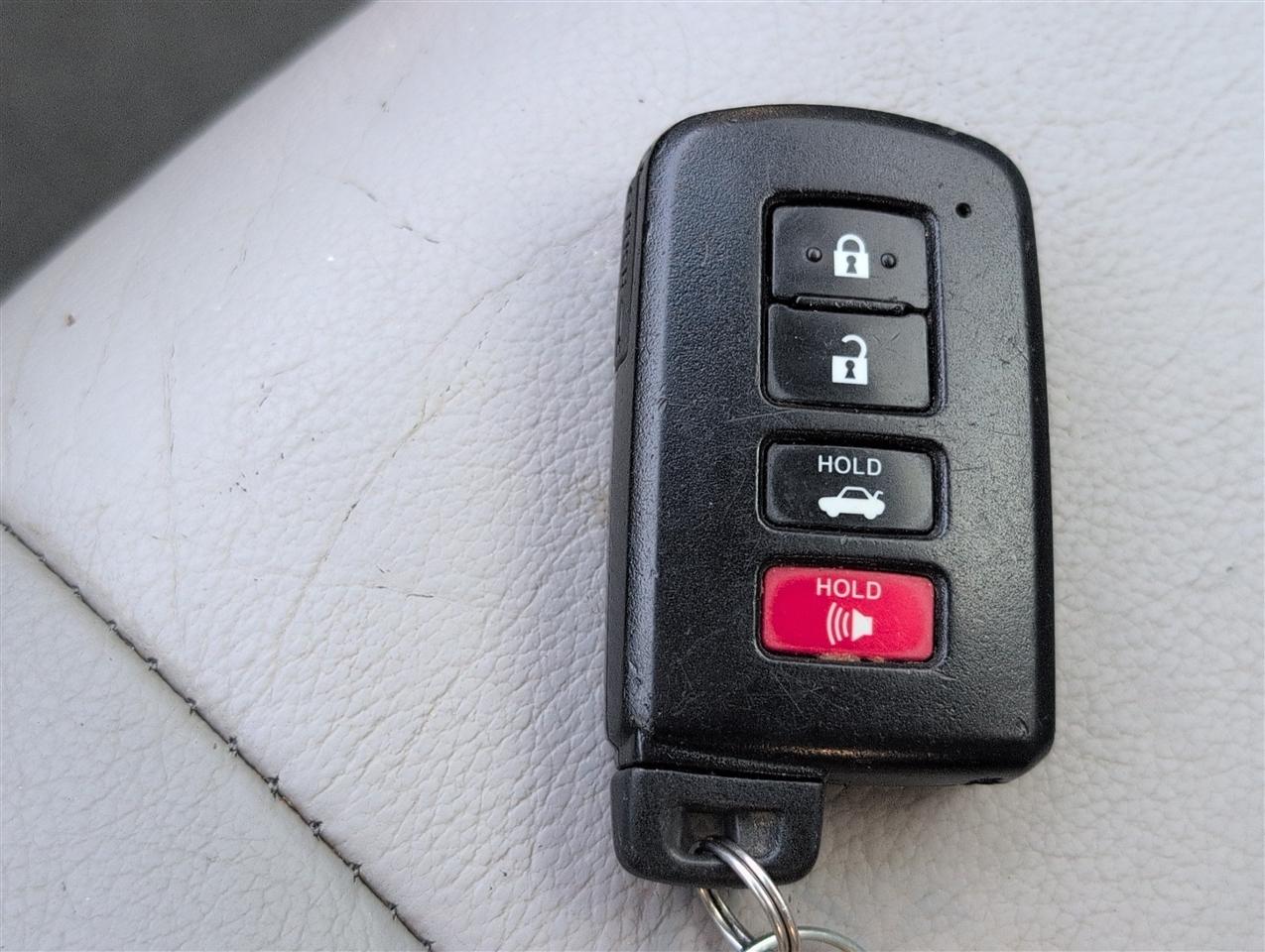 Toyota Camry  2013
