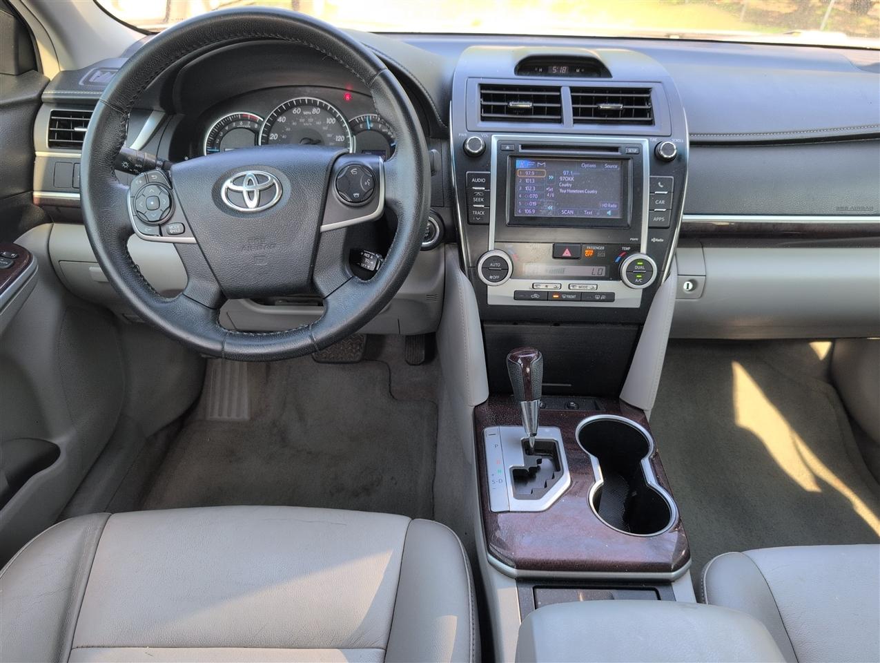 Toyota Camry  2013