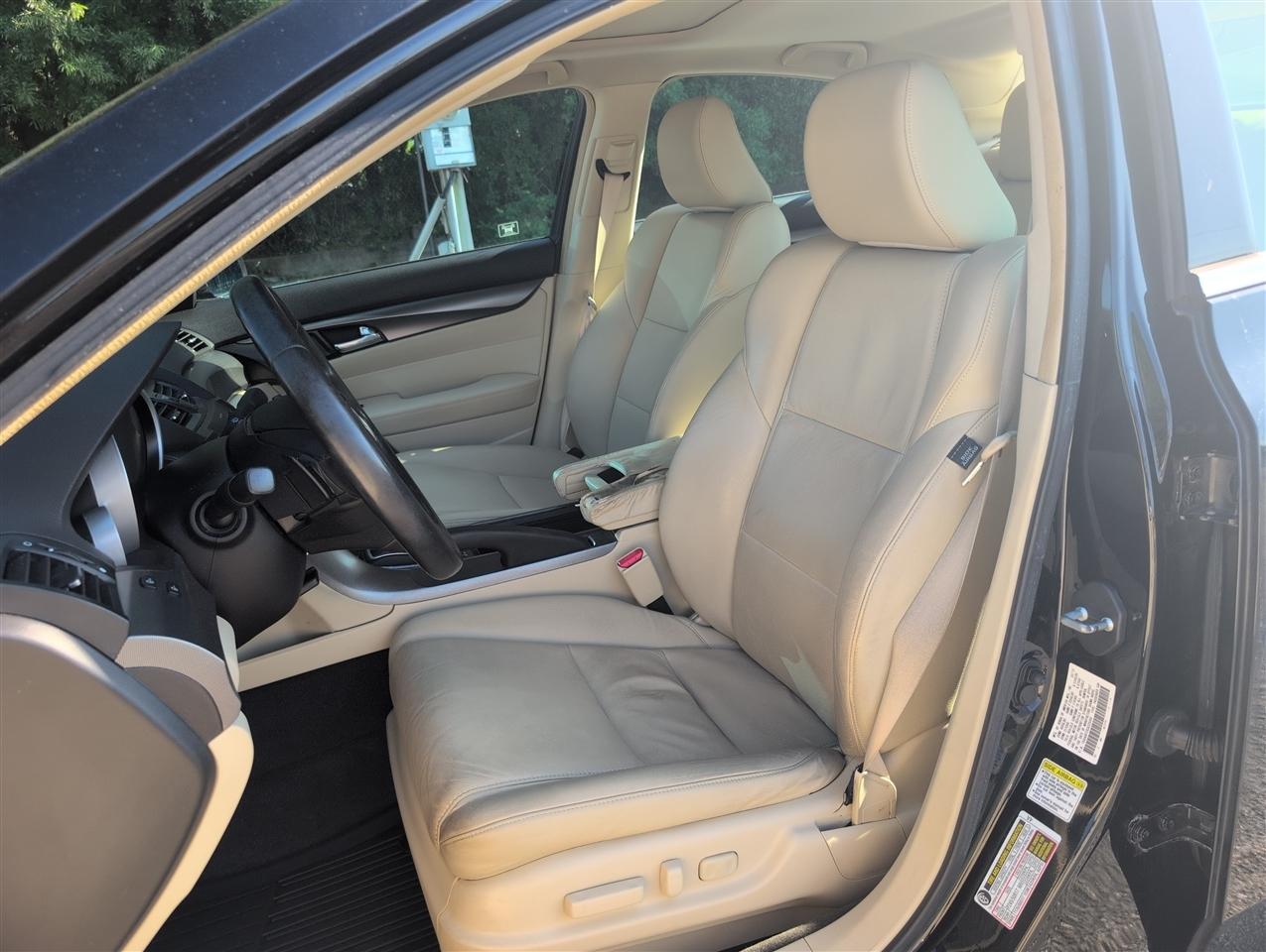 Acura TL  2012