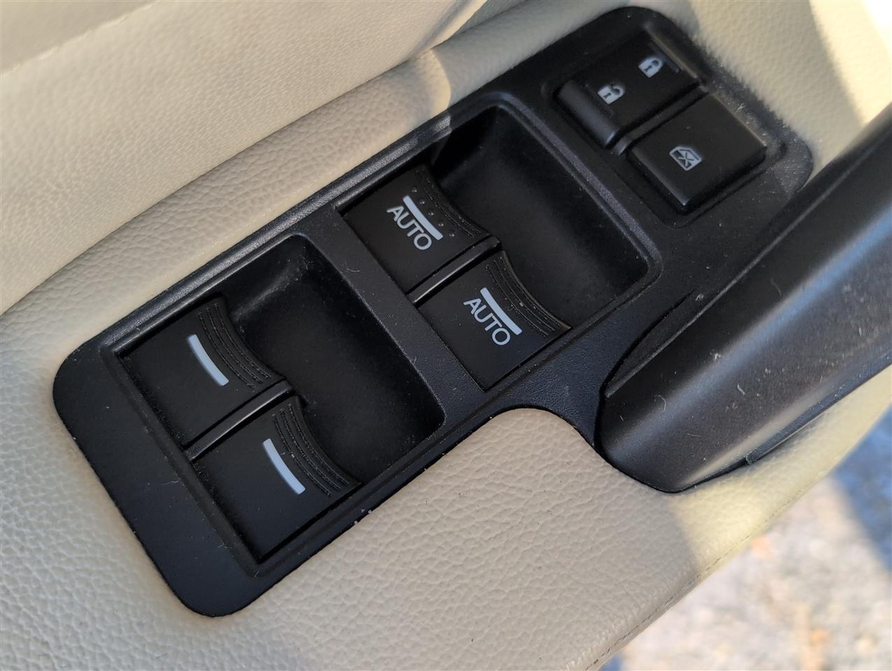 Acura TL  2012