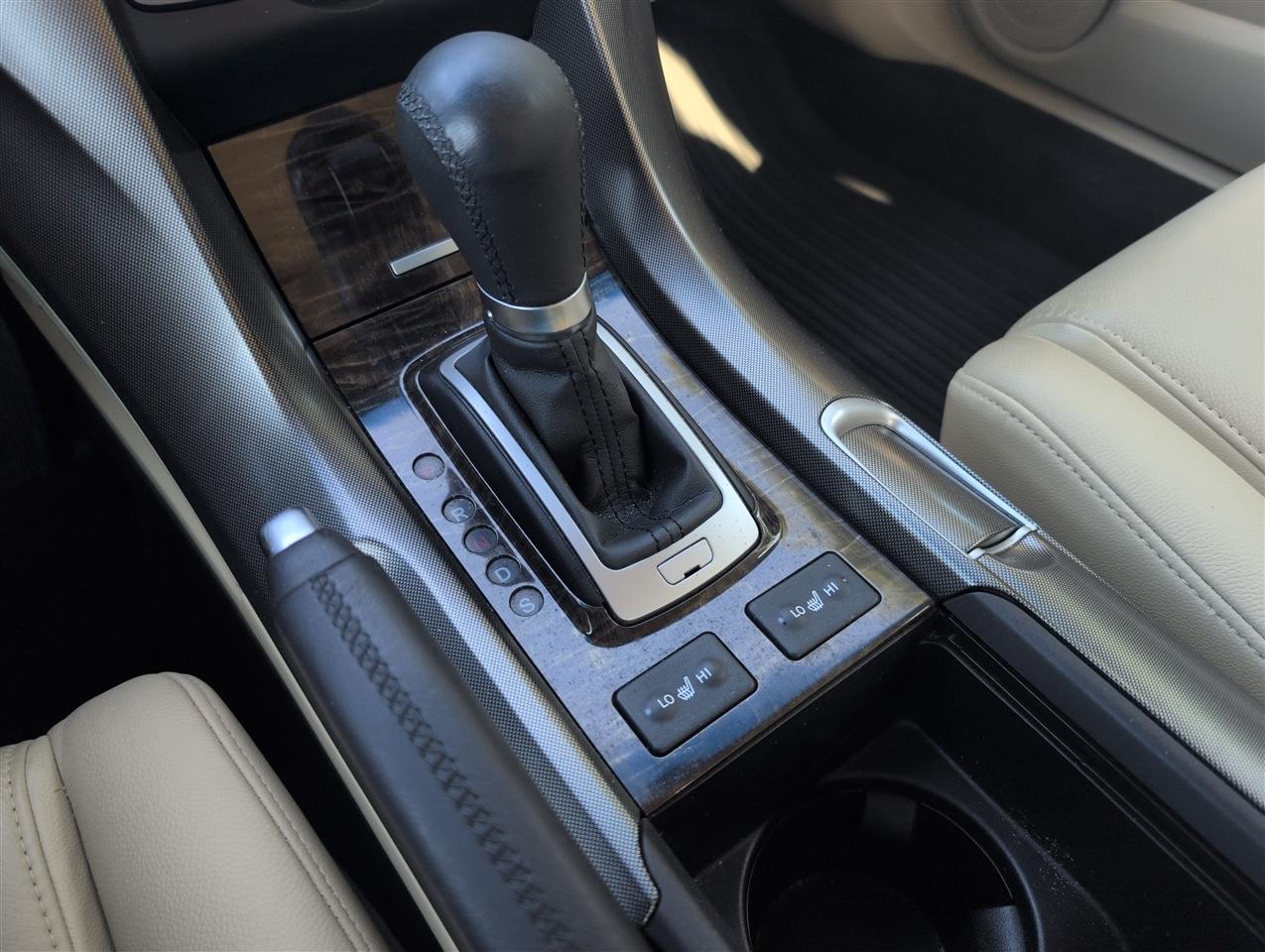 Acura TL  2012