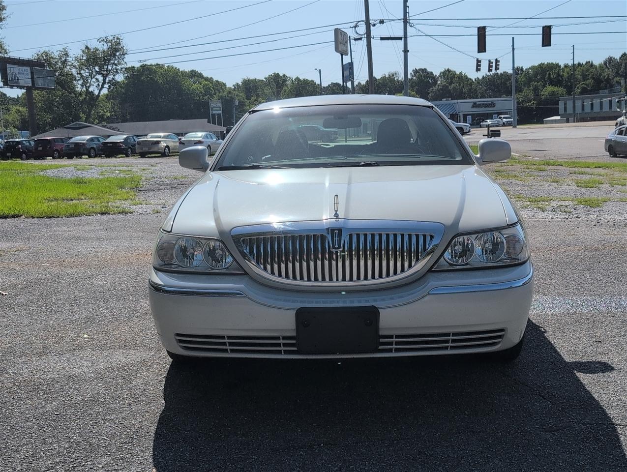 Lincoln Town Car  2007