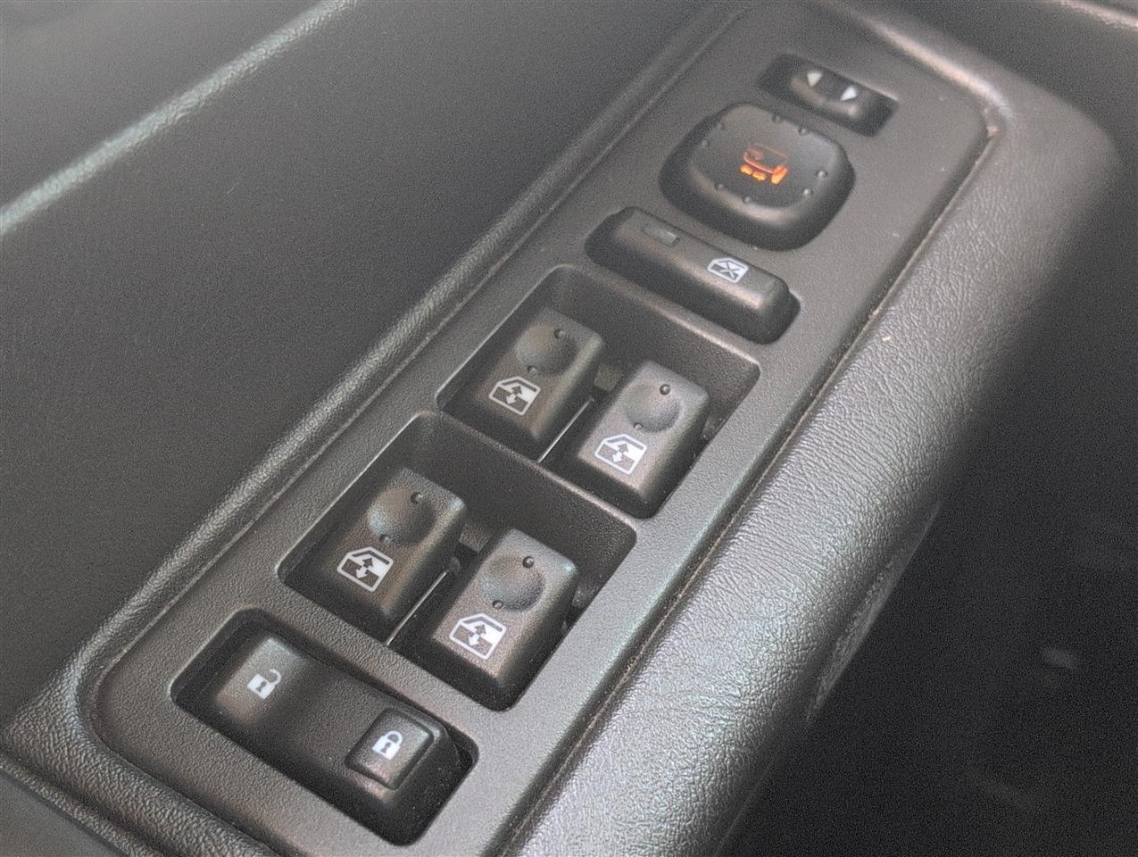 HUMMER H2  2005