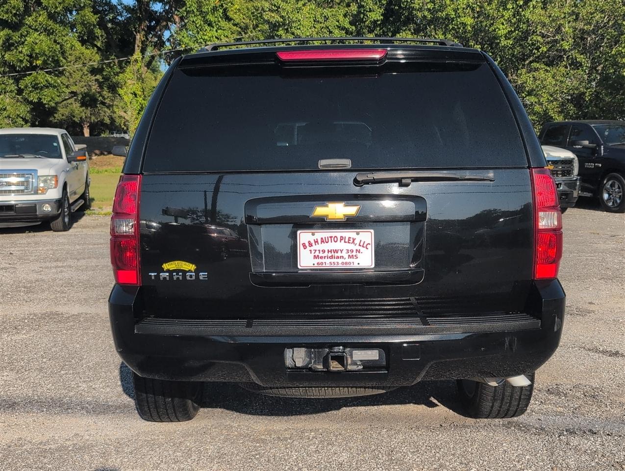 Chevrolet Tahoe  2013