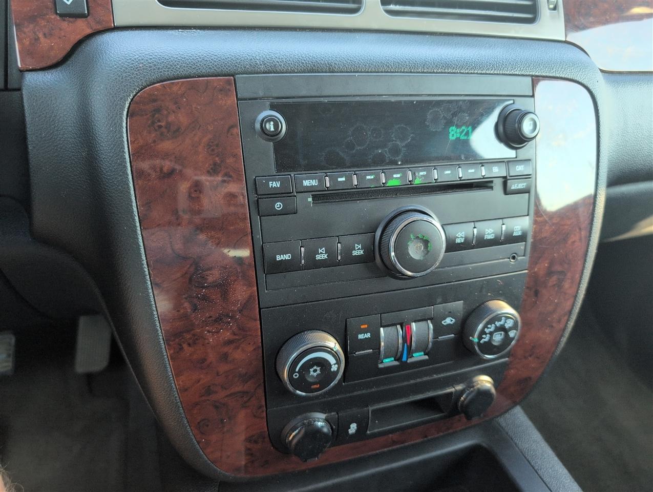 Chevrolet Tahoe  2013