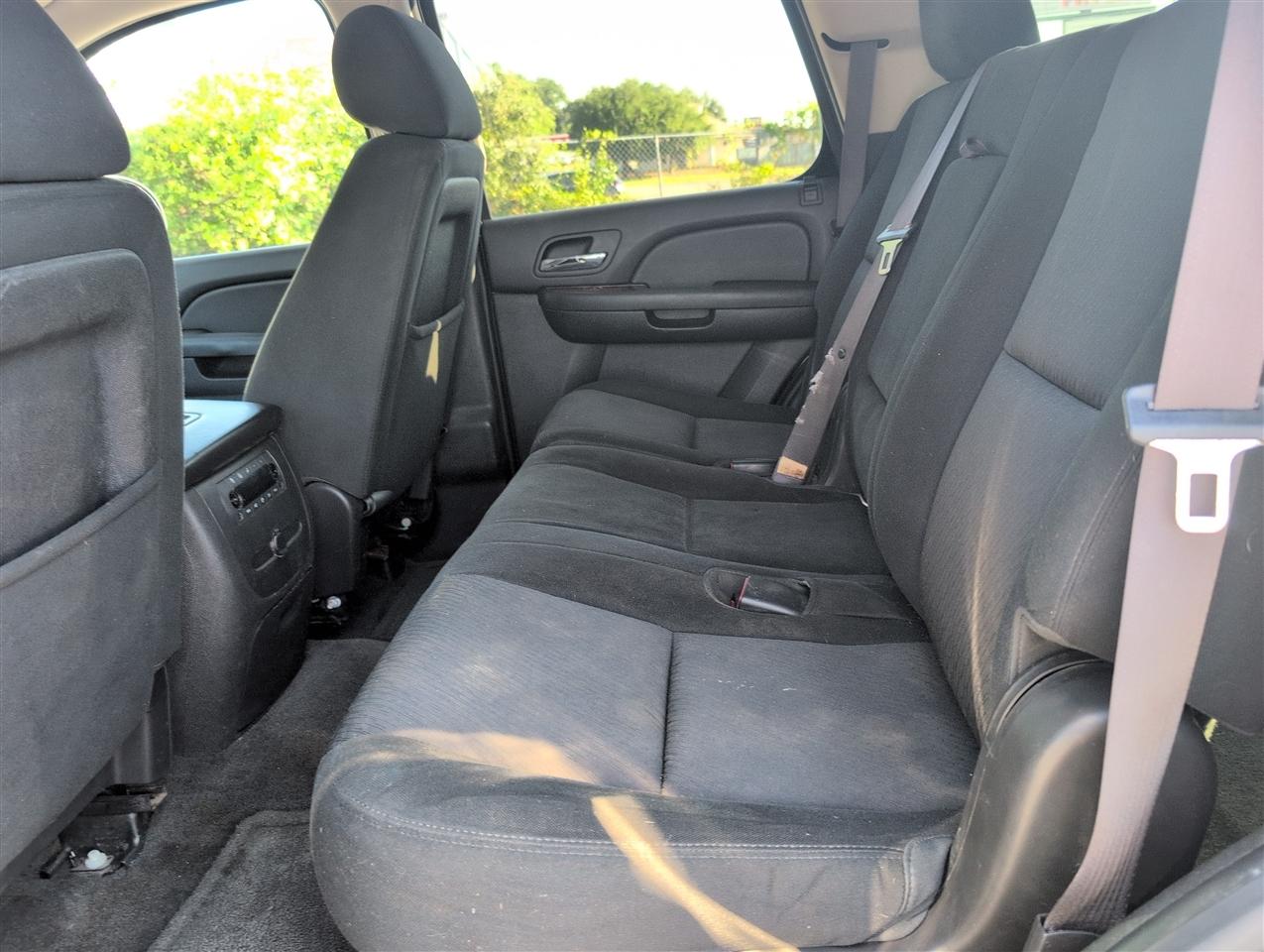 Chevrolet Tahoe  2013