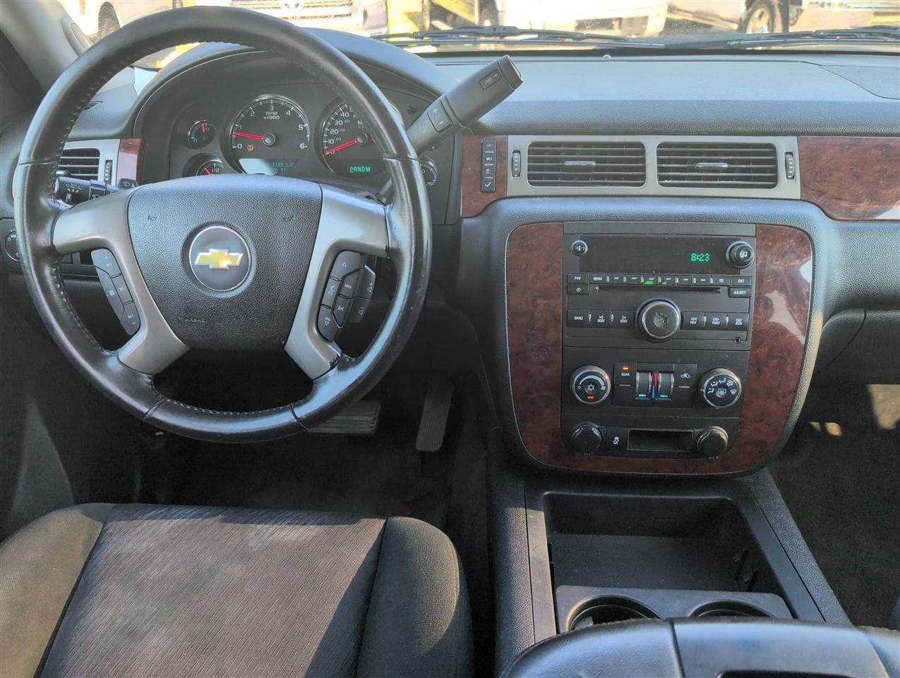 Chevrolet Tahoe  2013