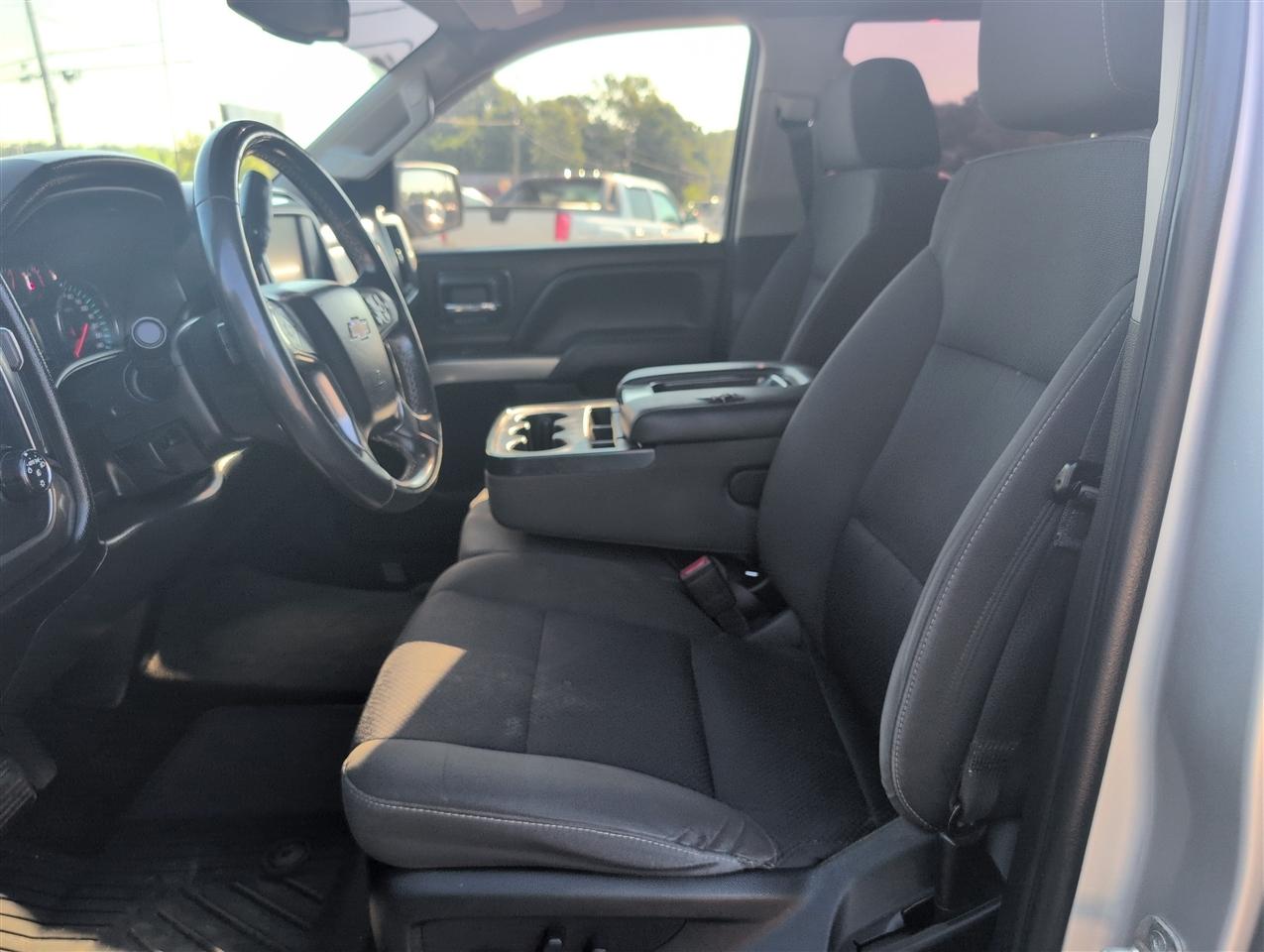 Chevrolet Silverado 1500  2018