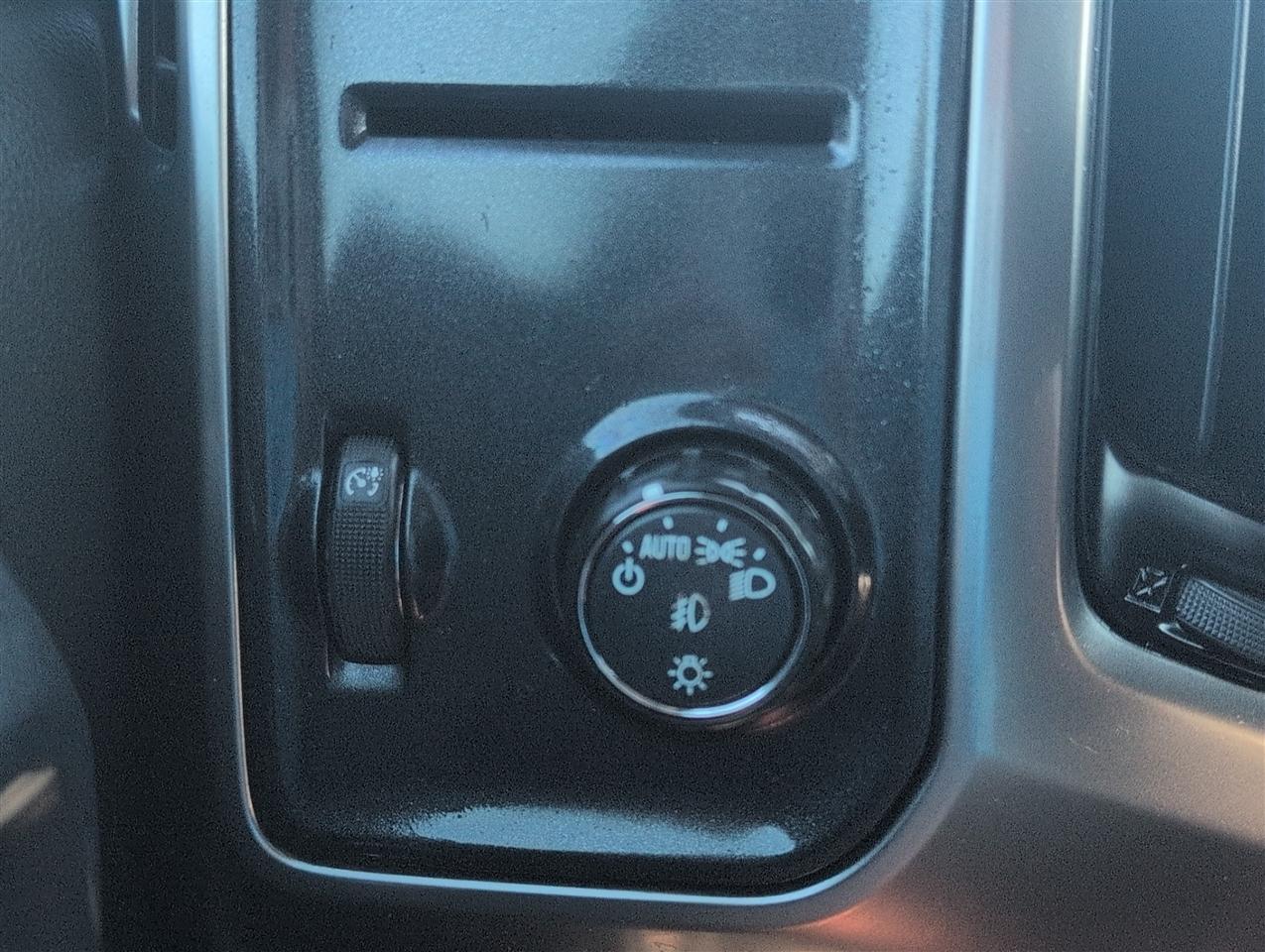 Chevrolet Silverado 1500  2018