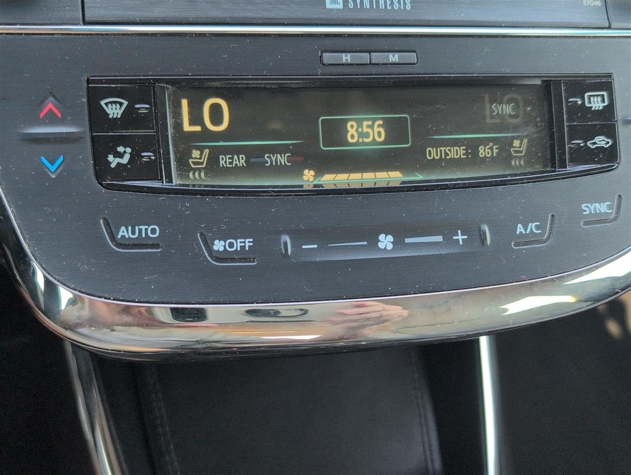 Toyota Avalon photo 16
