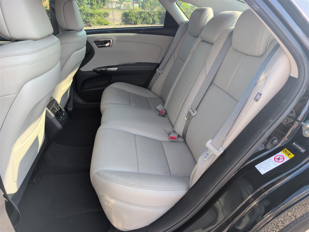 Toyota Avalon photo 30
