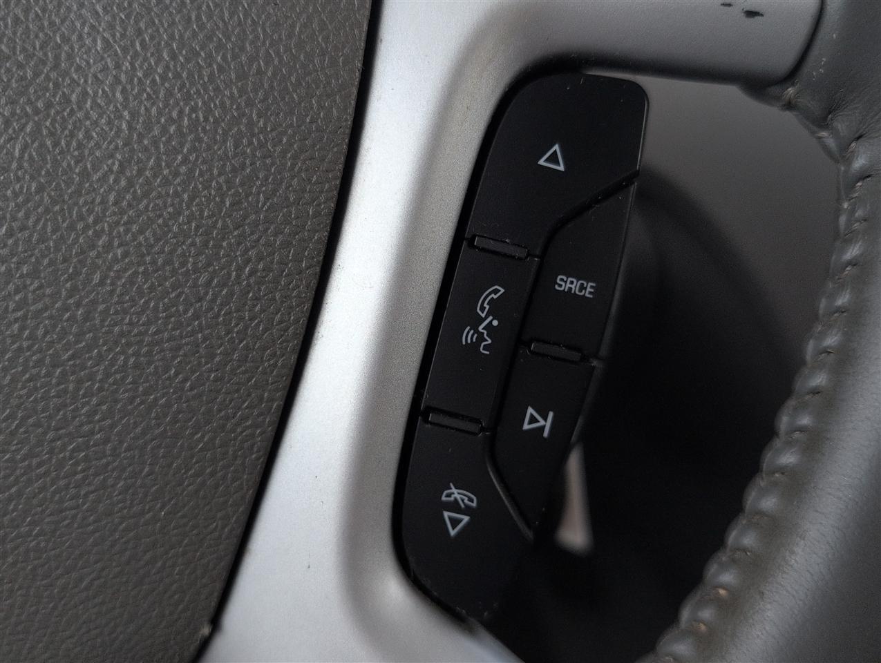Chevrolet Traverse photo 21