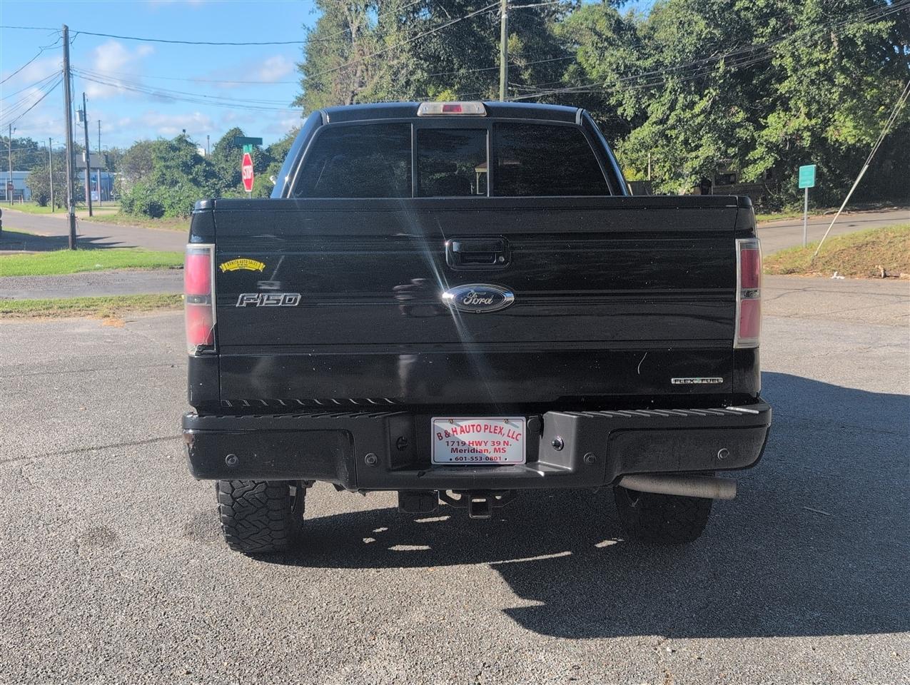 Ford F-150 photo 4