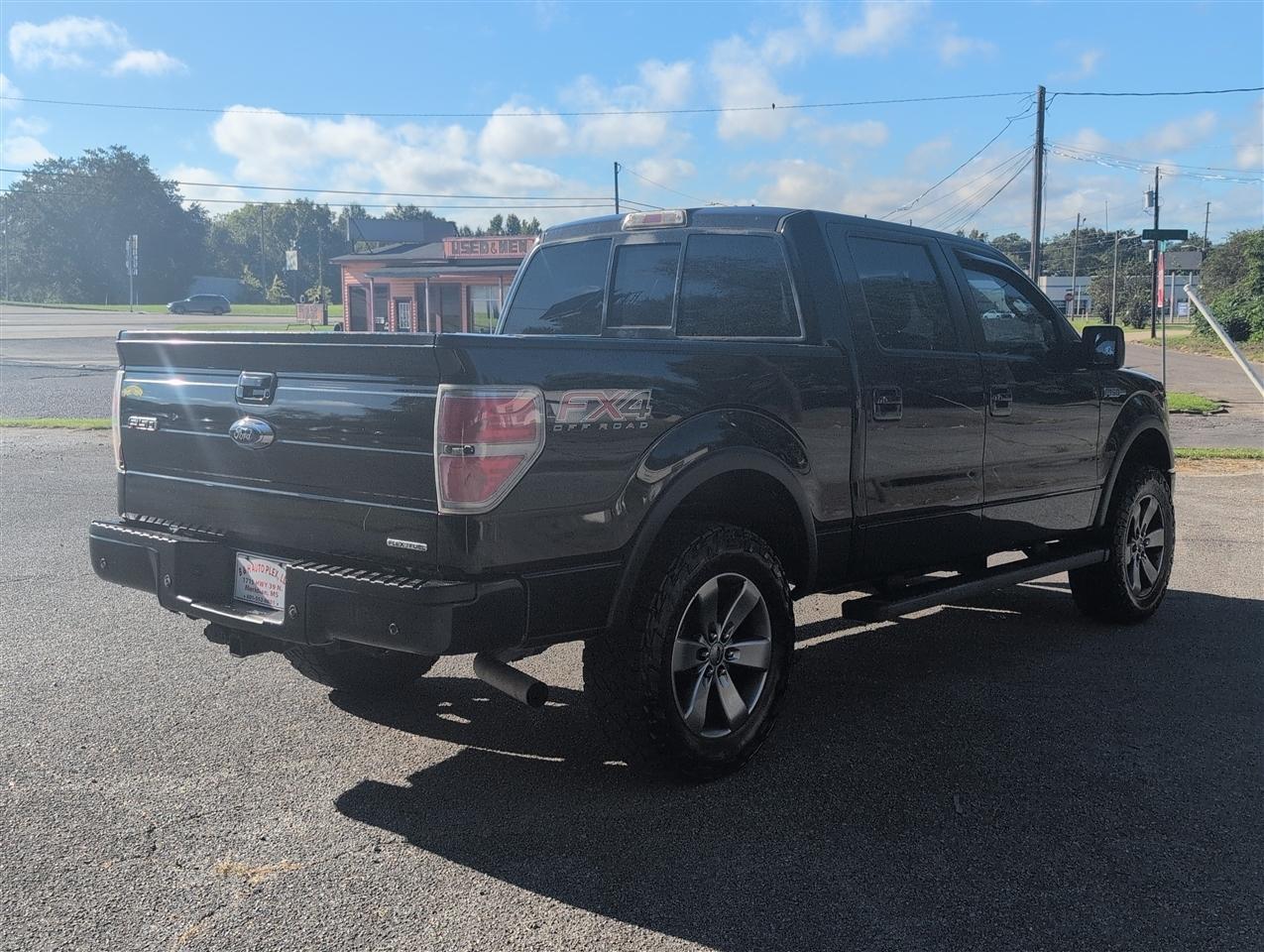 Ford F-150 photo 5