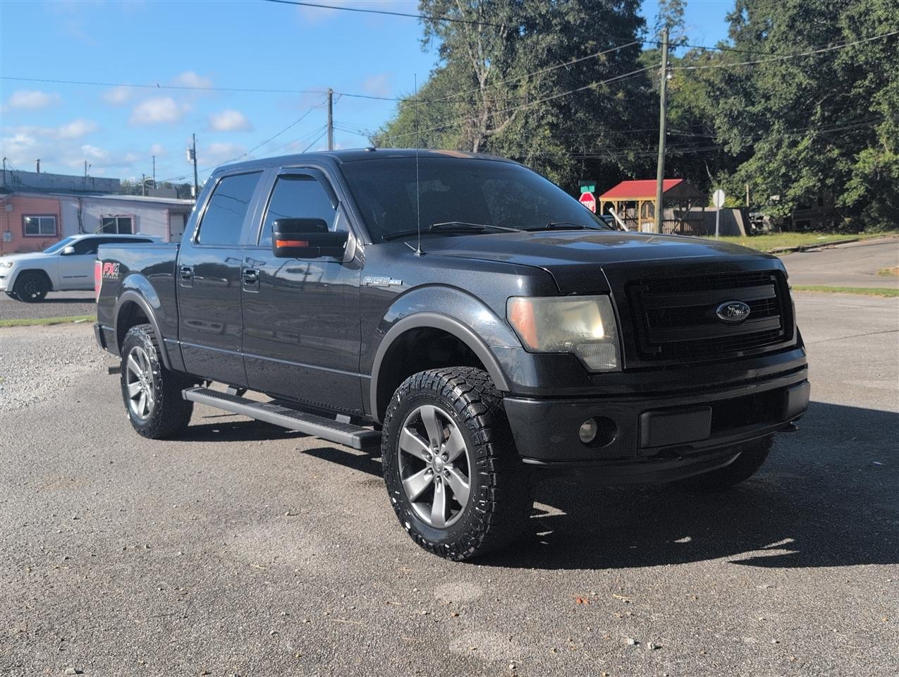 Ford F-150 photo 7