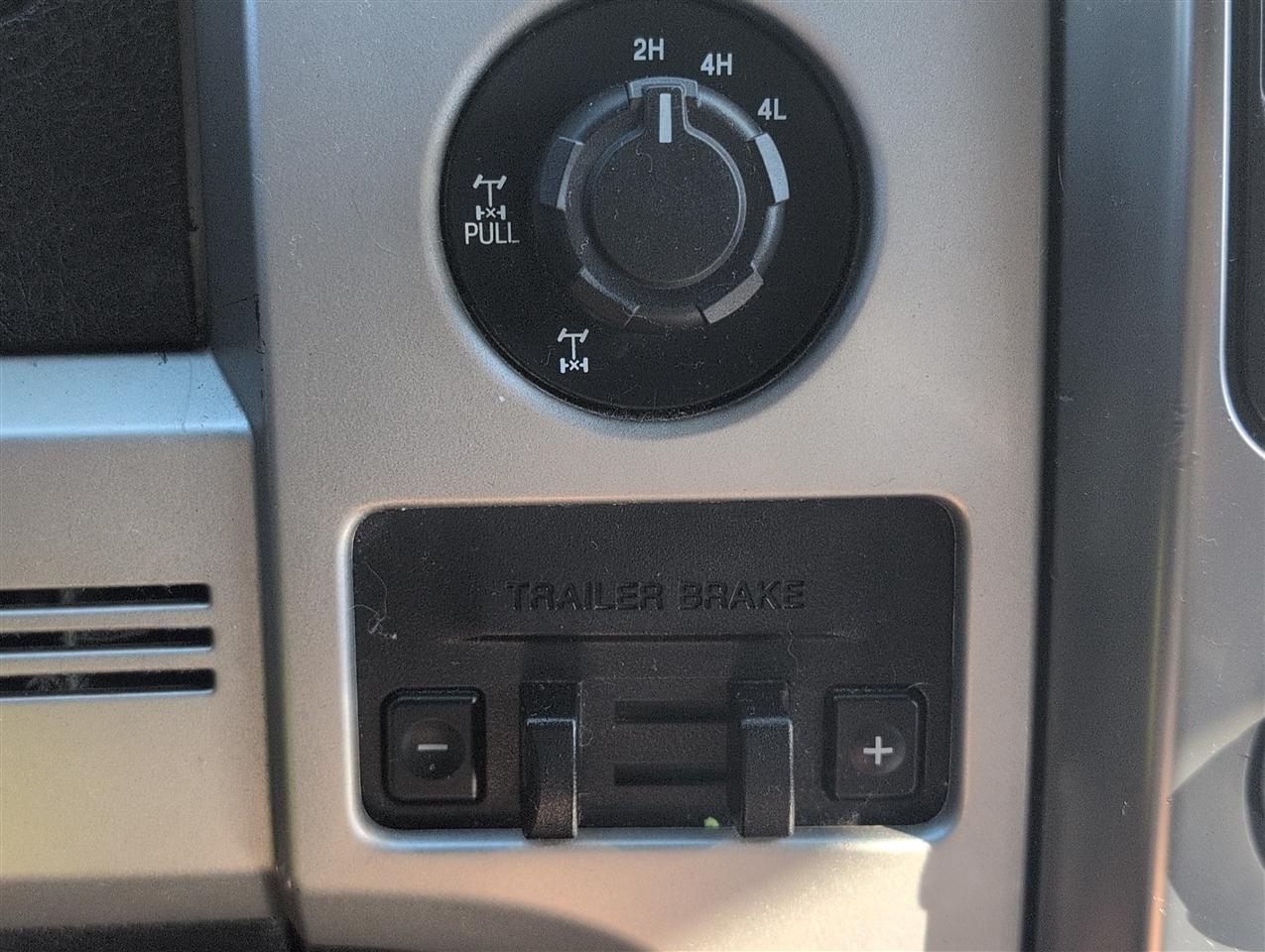 Ford F-150 photo 17