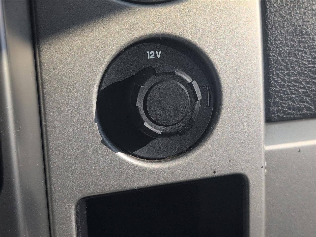 Ford F-150 photo 18