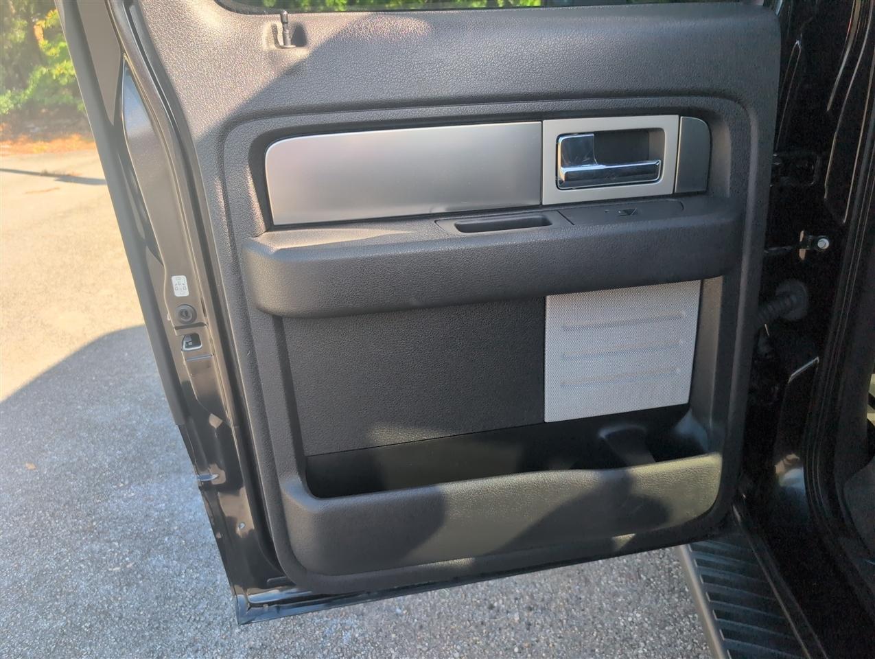 Ford F-150 photo 30