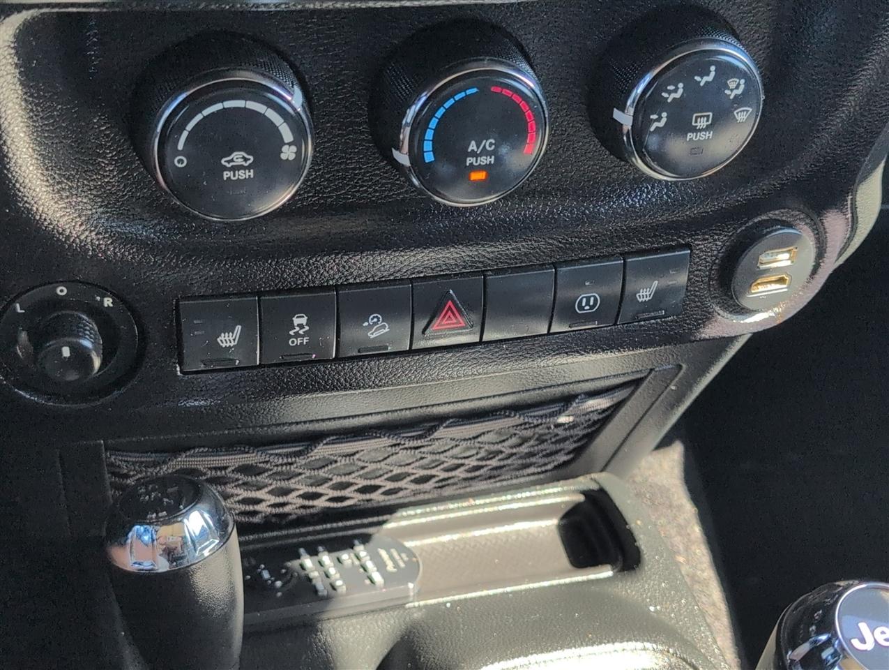 Jeep Wrangler  2016