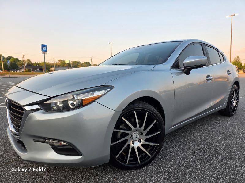 2018 Mazda MAZDA3 s Grand Touring AT 5-Door