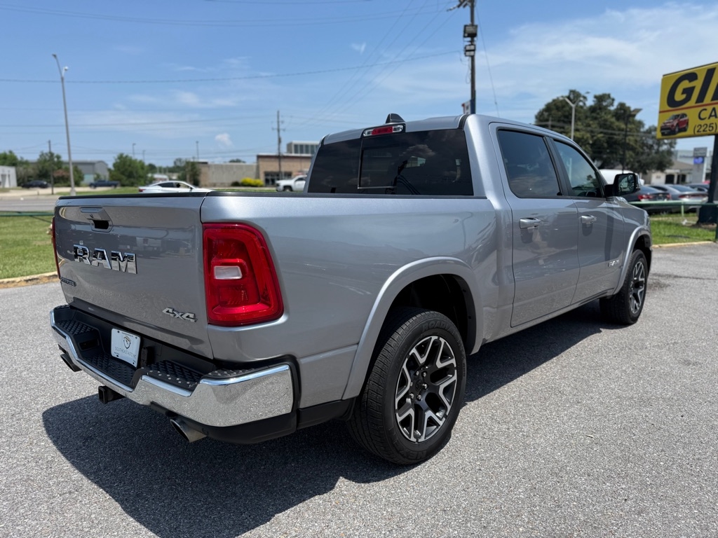 RAM 1500 Laramie 4x4 Crew Cab 5'7" Box 2025