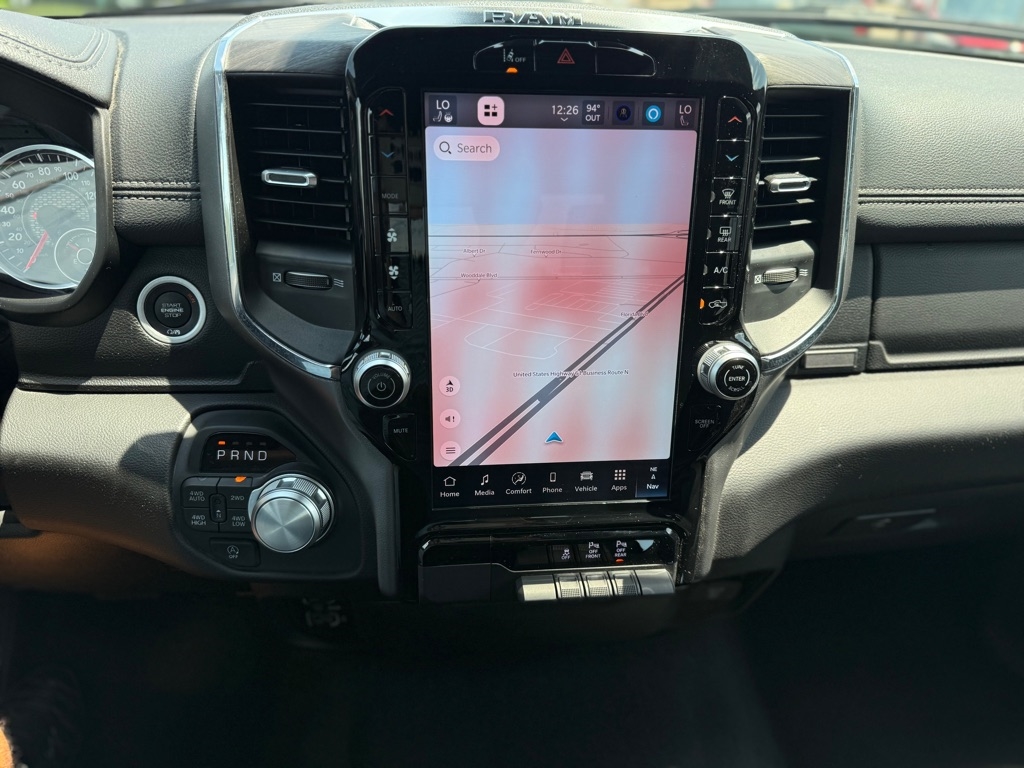 RAM 1500 Laramie 4x4 Crew Cab 5'7" Box 2025