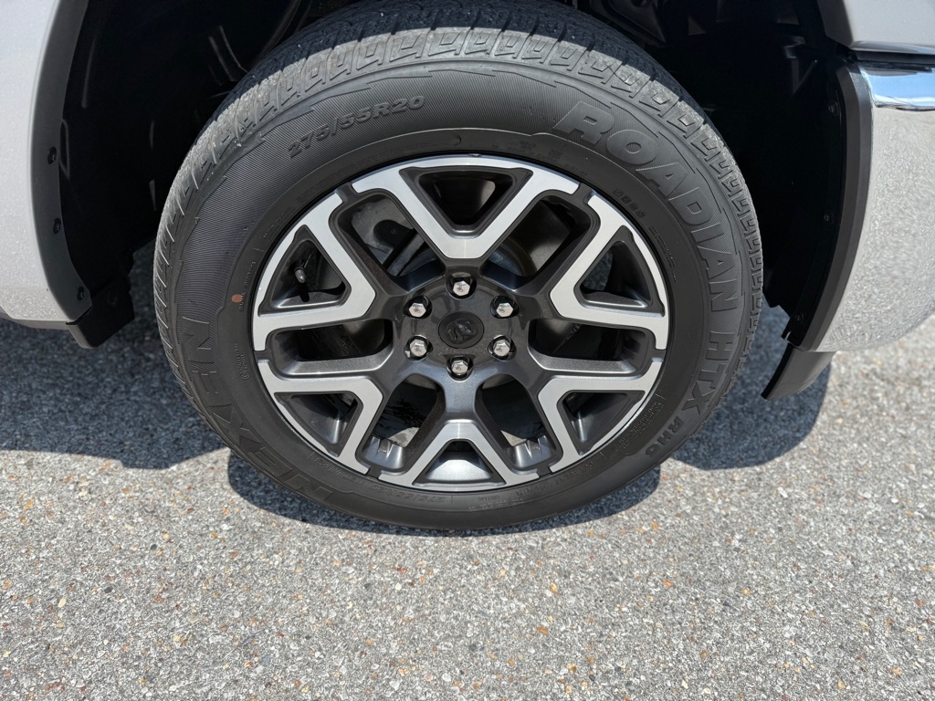 RAM 1500 Laramie 4x4 Crew Cab 5'7" Box 2025