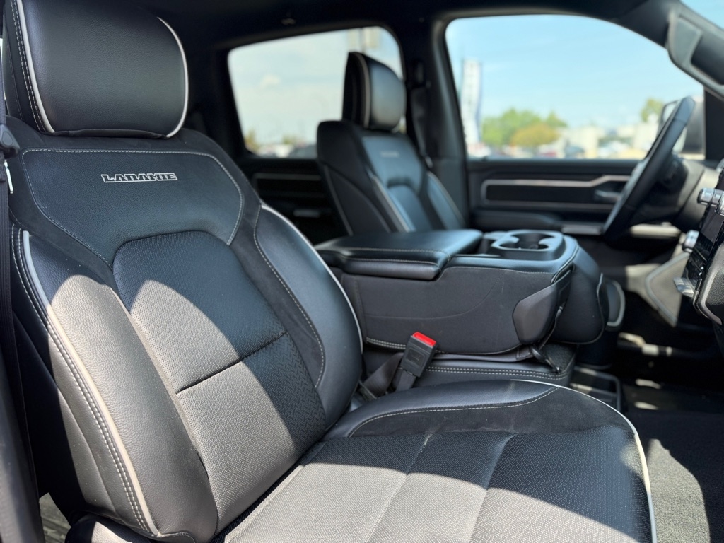 RAM 1500 Laramie 4x4 Crew Cab 5'7" Box 2025