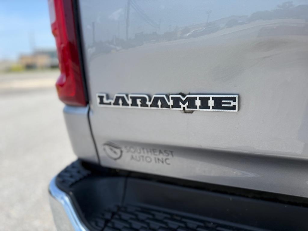 RAM 1500 Laramie 4x4 Crew Cab 5'7" Box 2025