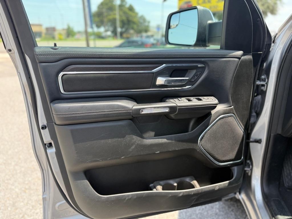 RAM 1500 Laramie 4x4 Crew Cab 5'7" Box 2025