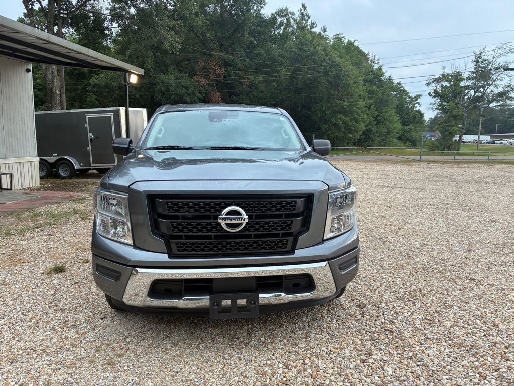 Nissan Titan S Crew Cab 2WD 2023 Nissan Titan S Crew Cab 2WD 2023